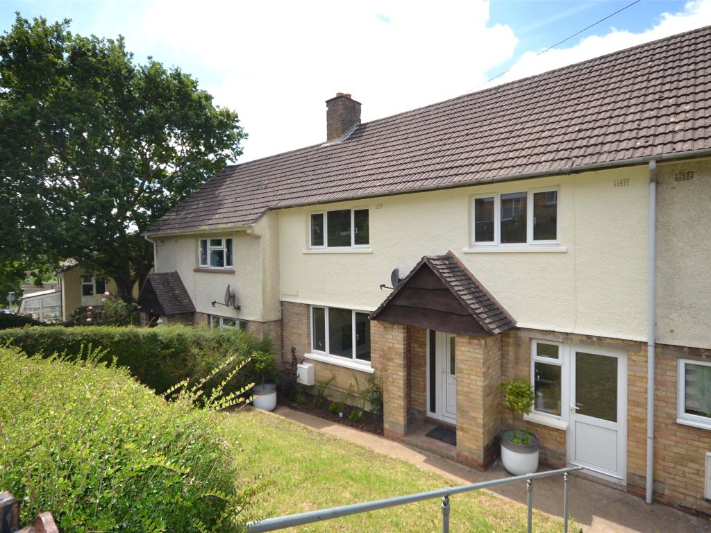3 bed terraced house to rent in Catherine Way, Batheaston, Bath