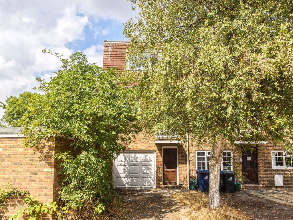 3 bed terraced house for sale in Almond Avenue, London W5 Zoopla