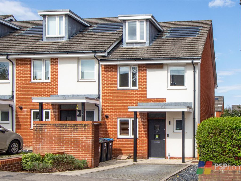 3 bed end terrace house for sale in Hanbury Lane, Lindfield, Haywards