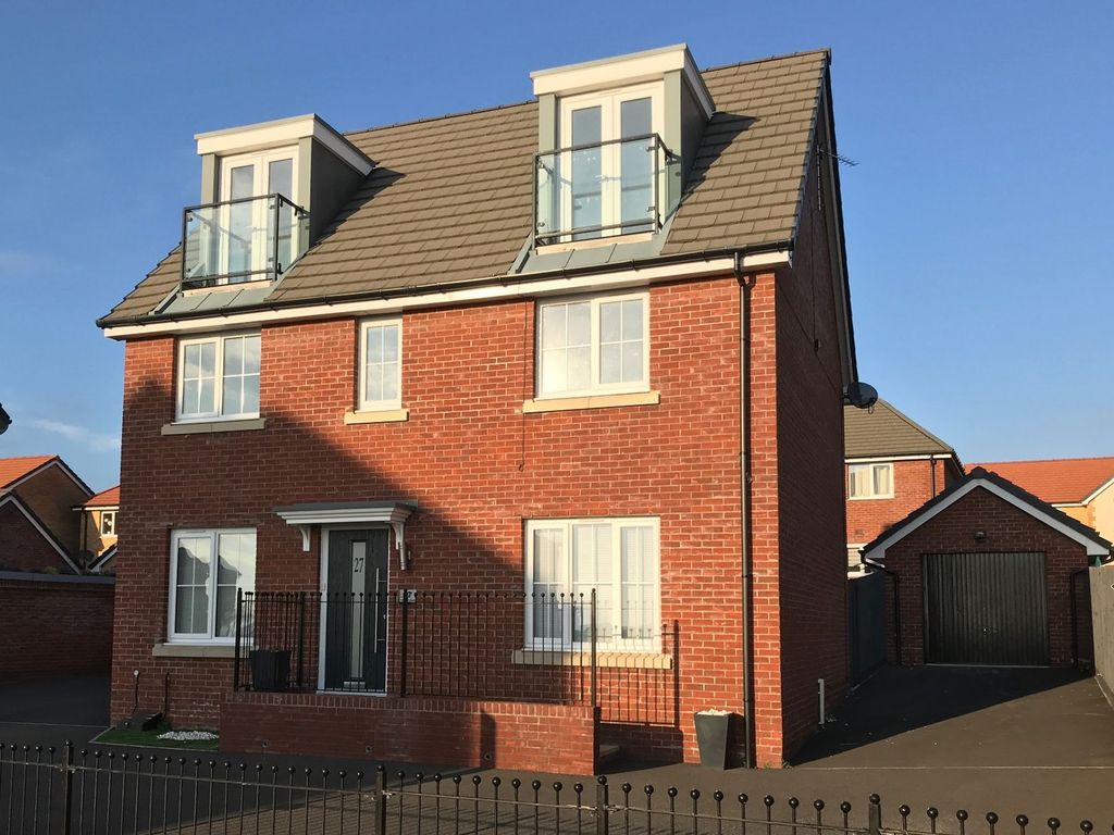 6 bed detached house for sale in Crib Y Sianel, Rhoose Point CF62, £