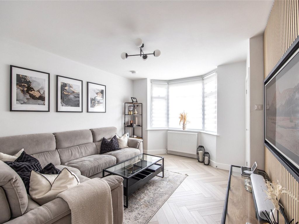 3 bed terraced house for sale in Napier Road, Northfleet, Gravesend