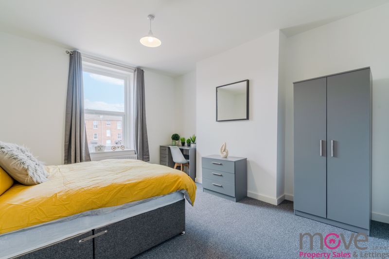 Room to rent in Belgrave Road, Gloucester GL1 Zoopla