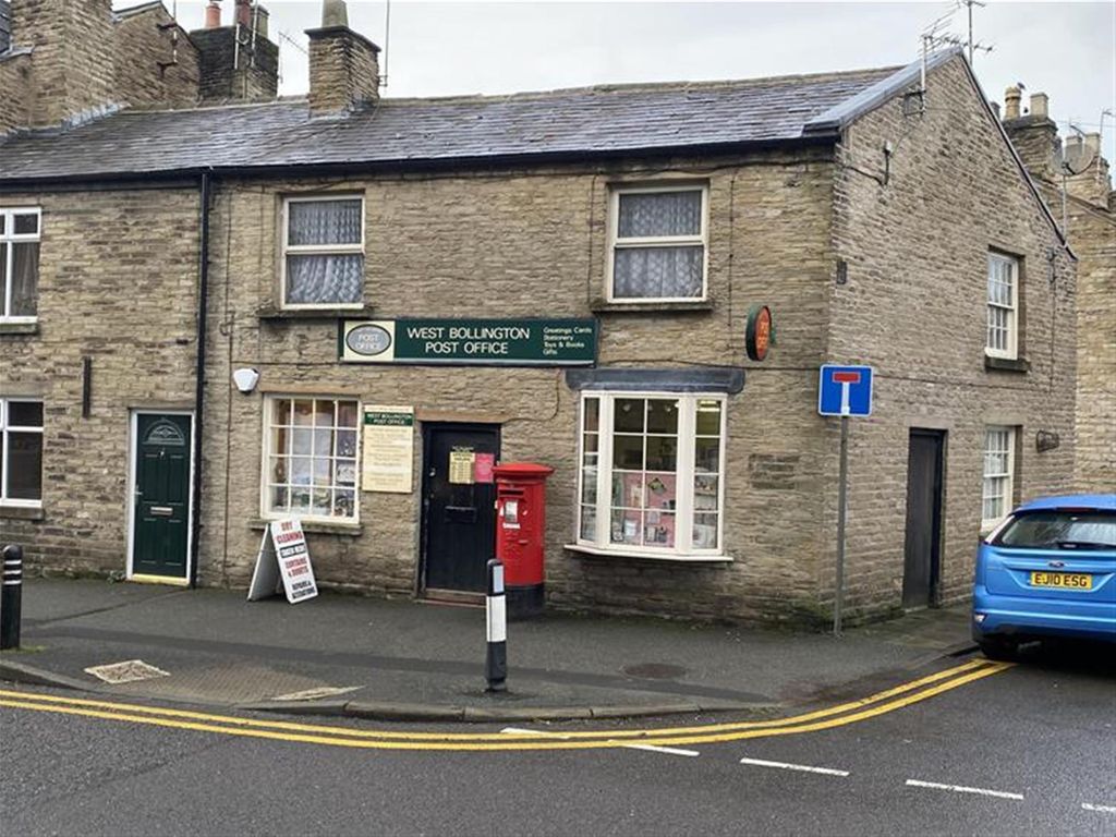 Retail premises for sale in SK10, Bollington, Cheshire East, £70,000