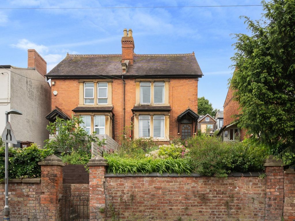 3 bed semidetached house for sale in Slad Road, Stroud GL5, £325,000