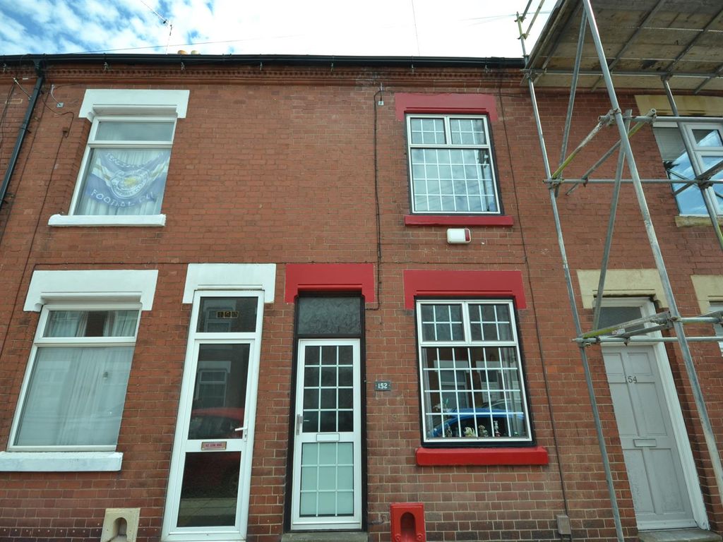 3 bed terraced house for sale in St. Leonards Road, Leicester LE2, £