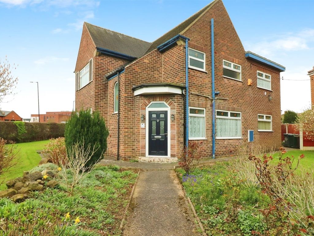 4 bed detached house for sale in Braithwell Road, Maltby, Rotherham S66