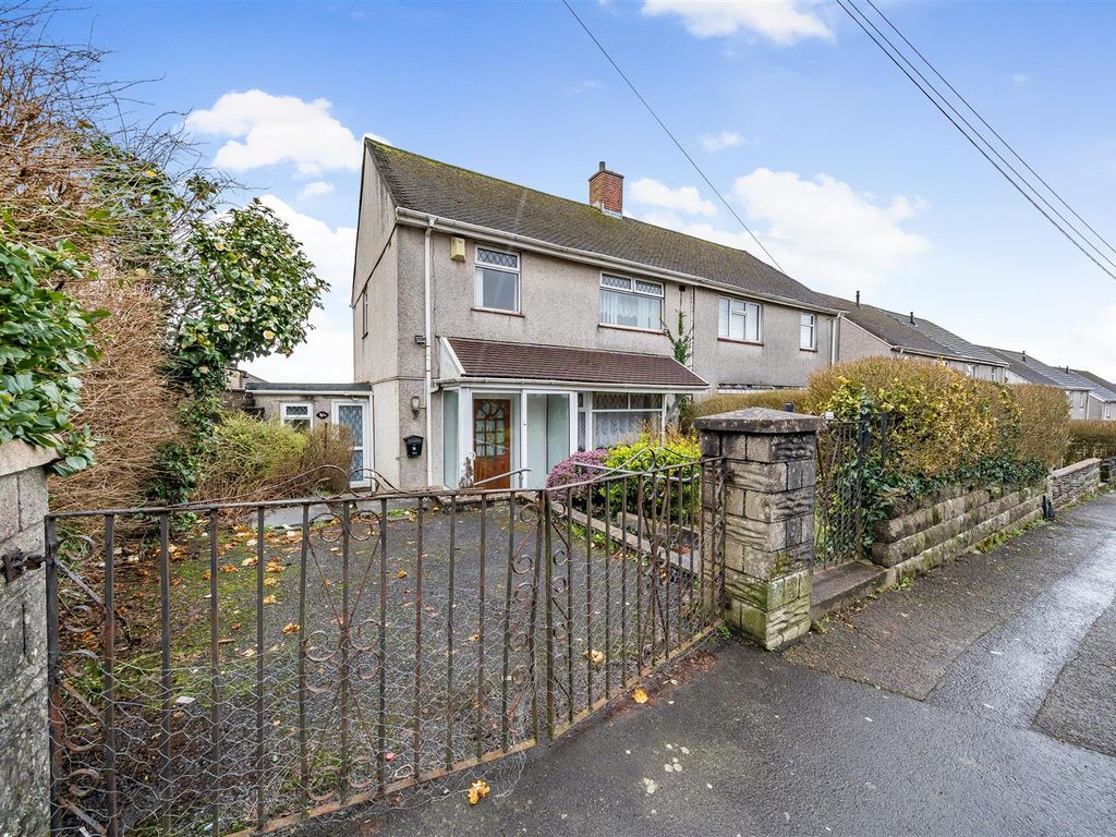 3 bed semidetached house for sale in Penderry Road, Penlan, Swansea