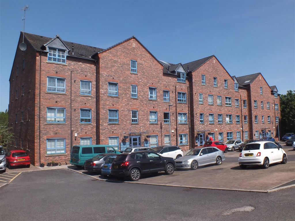 2 bed flat to rent in Gladstone Mill, Warrington Street, Stalybridge