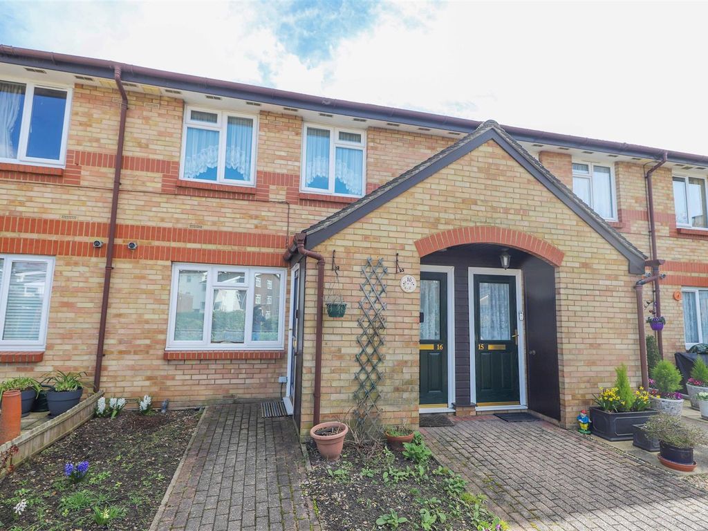 Auriol Drive, Hillingdon UB10  