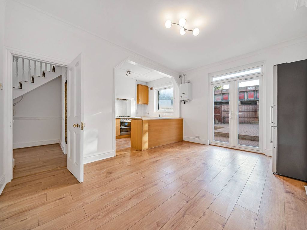 3 bed terraced house for sale in Links Road, Tooting, London SW17, £