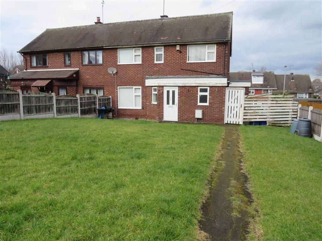 3 bed property to rent in Library Close, Greasbrough, Rotherham S61