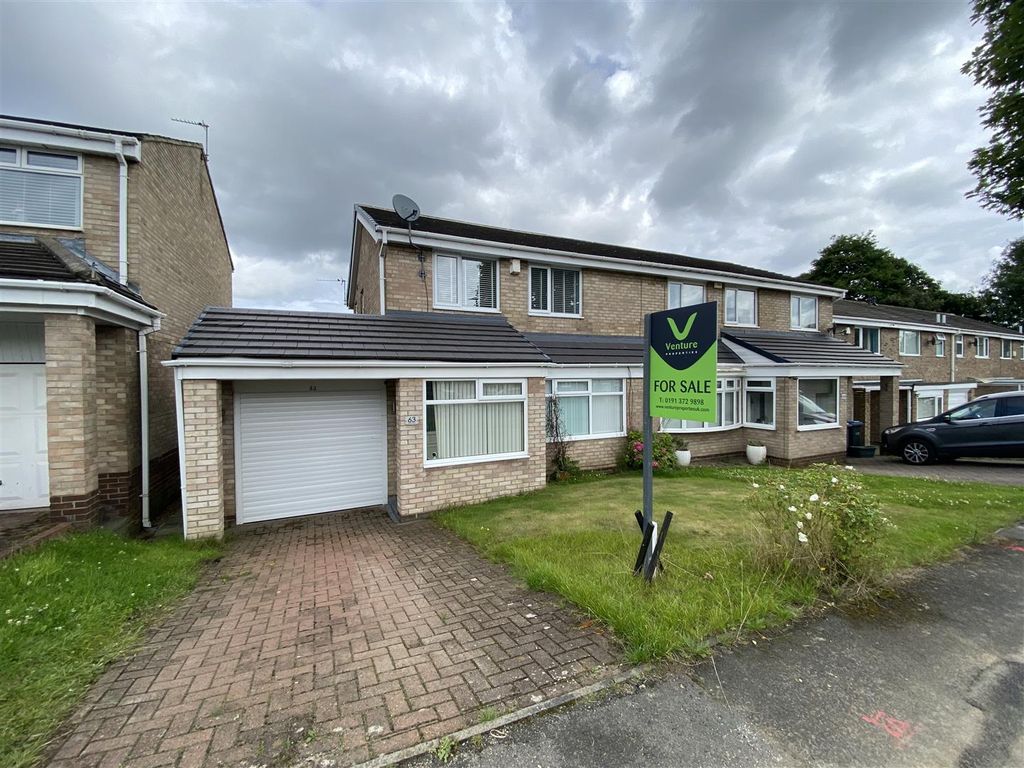 3 bed semidetached house for sale in Penhill Close, Ouston, Chester Le