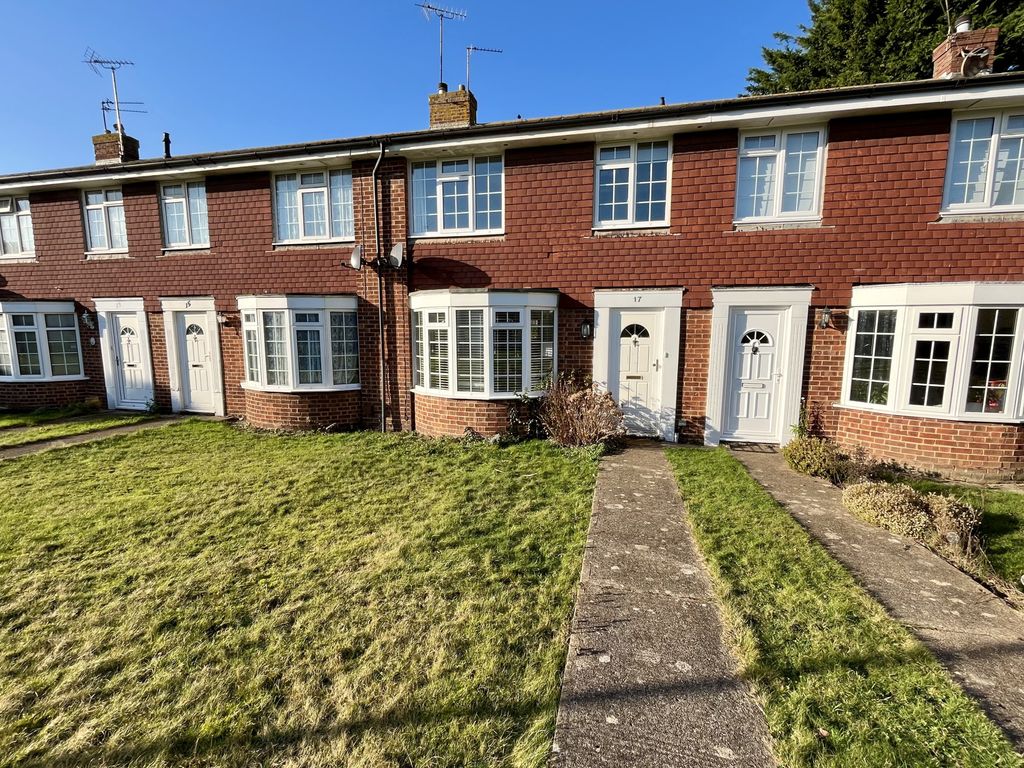 3 bed terraced house for sale in Lynholm Road, Polegate, East Sussex