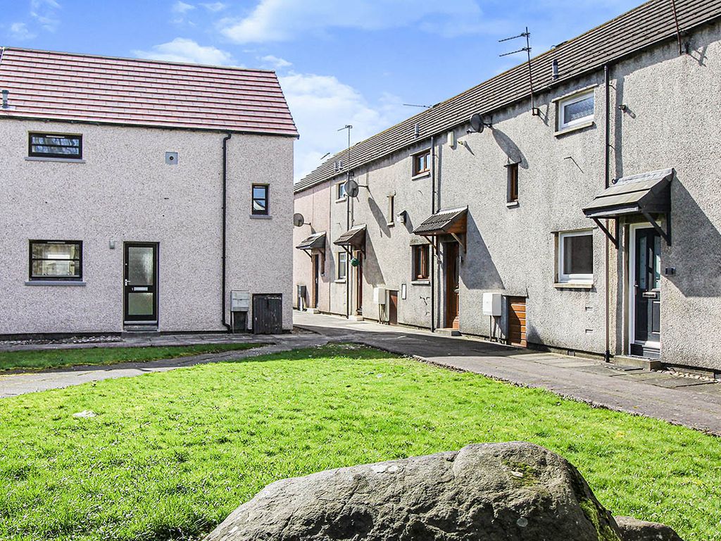 2 bed terraced house for sale in Langhill Place, Denny, Stirlingshire