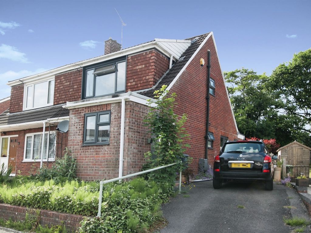 3 bed semidetached house for sale in Heol Deg, Tonteg, Pontypridd CF38