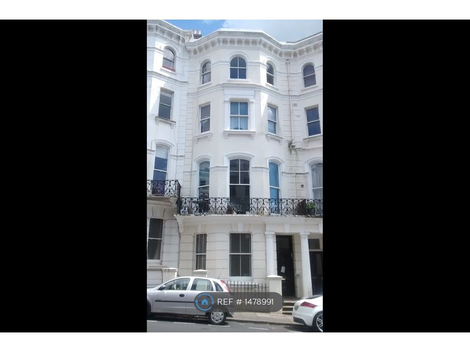 2 bed flat to rent in Chesham Place, Brighton BN2 Zoopla