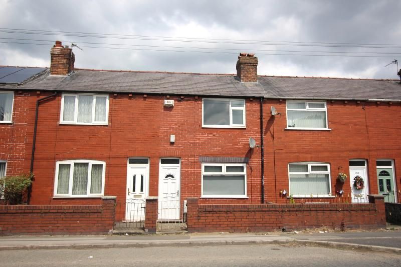 3 bed terraced house to rent in Elephant Lane, Thatto Heath, St. Helens