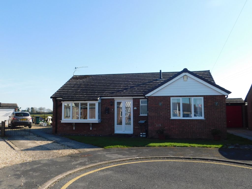 2 bed detached bungalow for sale in Lime Grove, Ingoldmells PE25 Zoopla