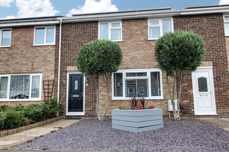 3 bed terraced house to rent in Hampden Way, Eynesbury, St. Neots PE19