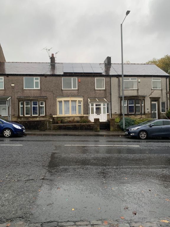 3 bed property to rent in Whalley Road, Accrington BB5, £650 pcm Zoopla