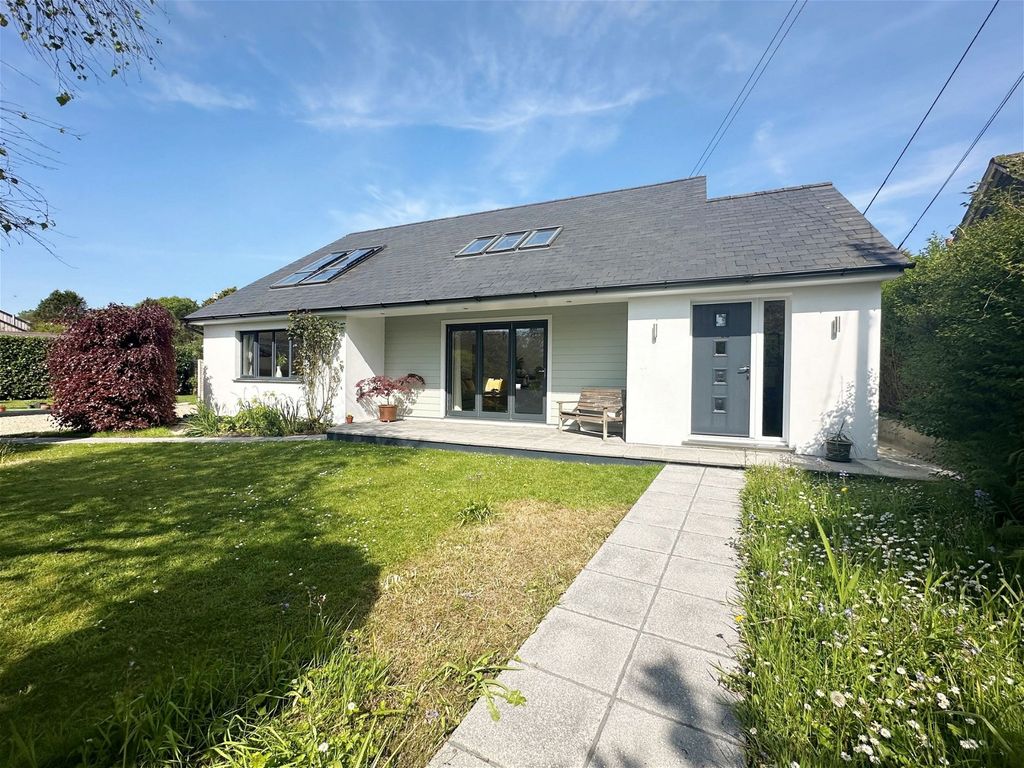 4 bed detached house for sale in Silverwell, Blackwater, Truro TR4, £