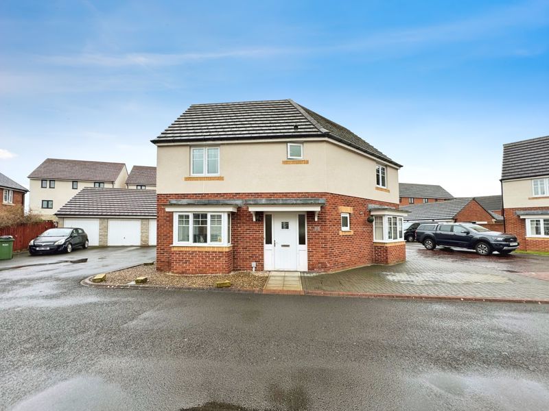 3 bed detached house for sale in Hadrian Drive, BlaydonOnTyne NE21, £