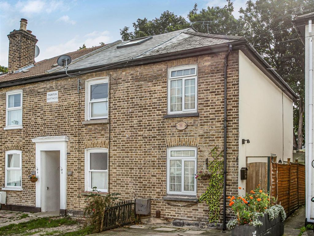 2 bed semidetached house for sale in Upper Road, Wallington SM6 Zoopla