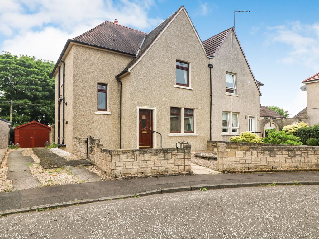 4 bed semidetached house for sale in 25, Carronview, Stenhousemuir FK5
