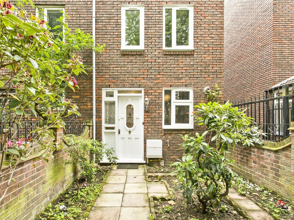 4 bed end terrace house to rent in Monthope Road, Shoreditch E1 Zoopla