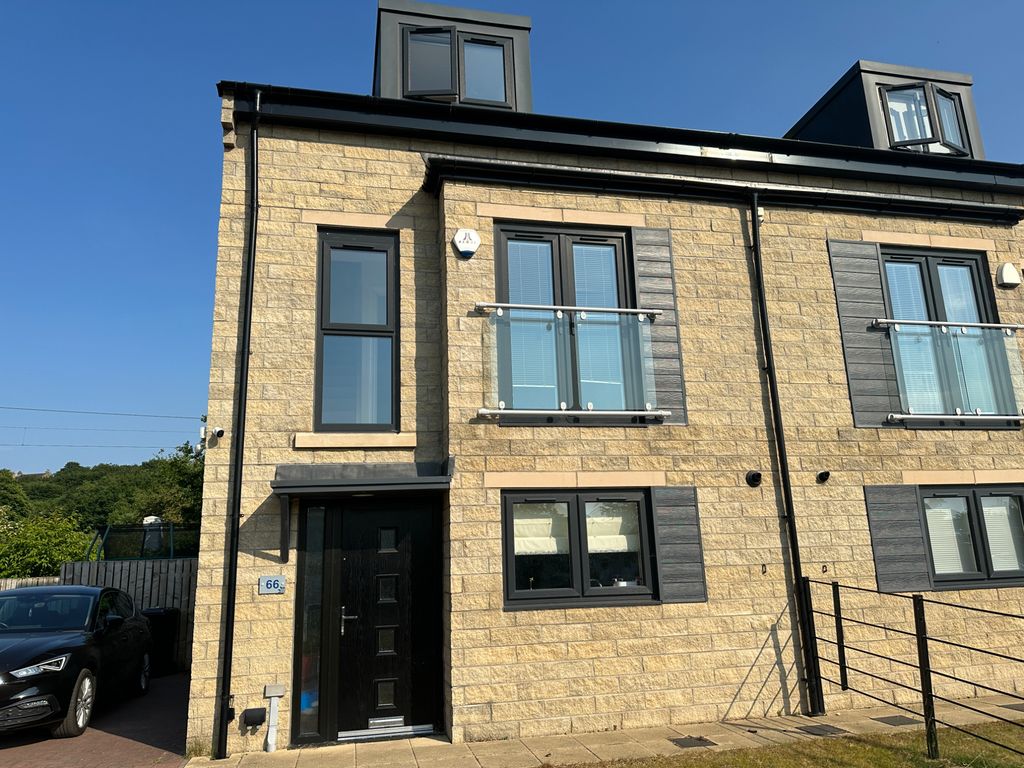 3 bed semidetached house for sale in Way, Shipley BD17 Zoopla