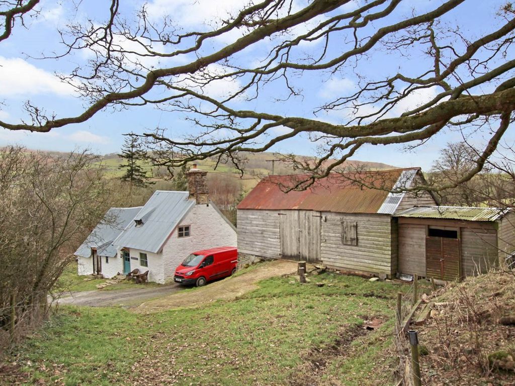 2 bed property for sale in Llanfaredd, Builth Wells LD2 Zoopla