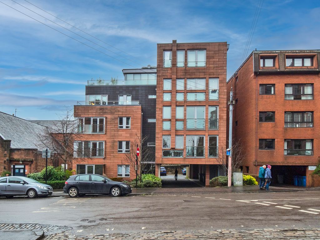 2 bed flat for sale in Novar Drive, Dowanhill, Glasgow G12 Zoopla