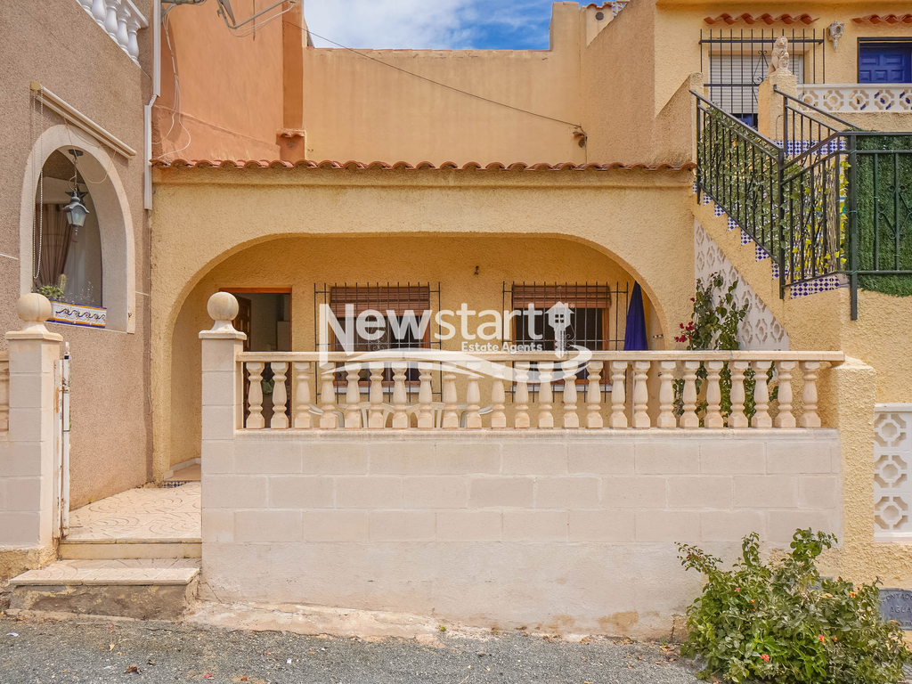 1 bed terraced house for sale in Alicante, La Marina, Urb La Marina Zoopla