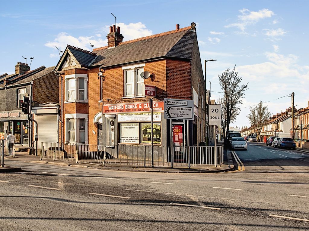 3 bed property for sale in Whippendell Road, Watford WD18 Zoopla