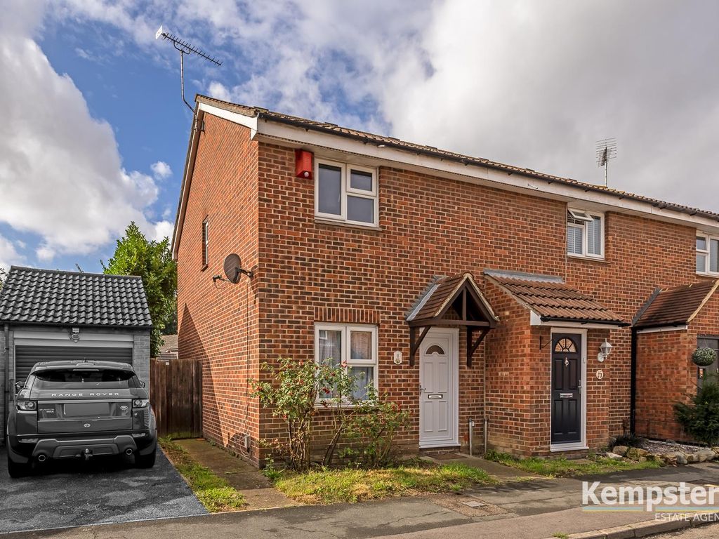 2 bed end terrace house for sale in Curling Lane, Badgers Dene, Grays RM17, £325,000 Zoopla