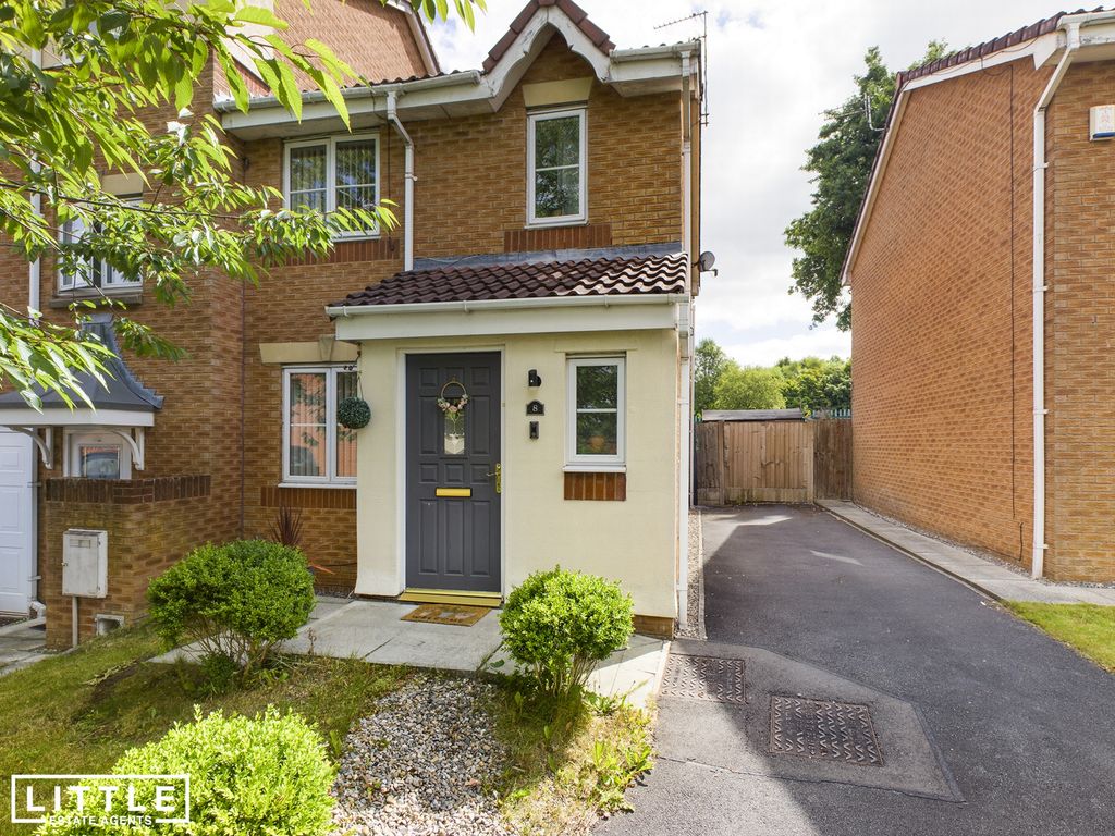 3 bed town house for sale in Iona Gardens, St. Helens WA9 Zoopla