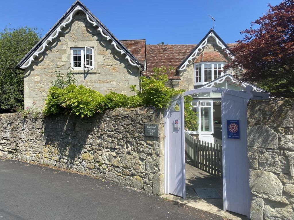 5 bed detached house for sale in Madeira Road, Ventnor PO38, £1,200,000