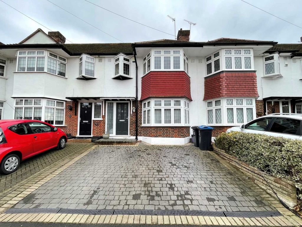 3 bed terraced house to rent in Cardinal Avenue, Morden SM4 Zoopla