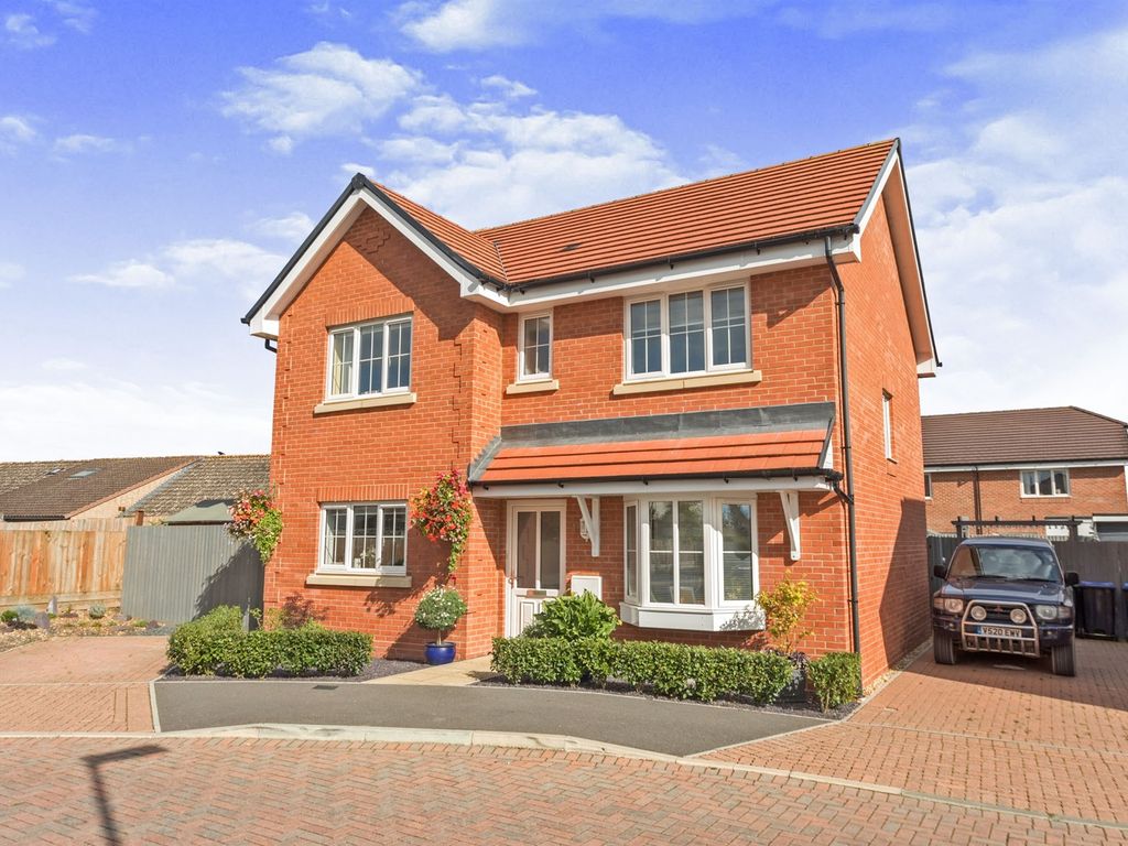 4 bed detached house for sale in Granby Way, Ludgershall, Andover SP11