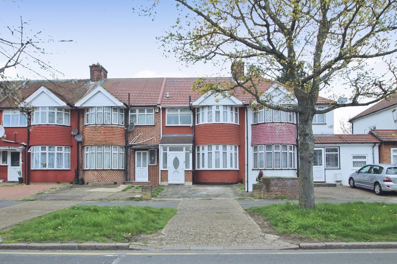 3 bed terraced house for sale in Charlton Road, Kenton, Harrow HA3 Zoopla