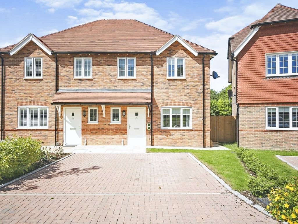 3 bed semidetached house for sale in Castle Way, Boughton Monchelsea