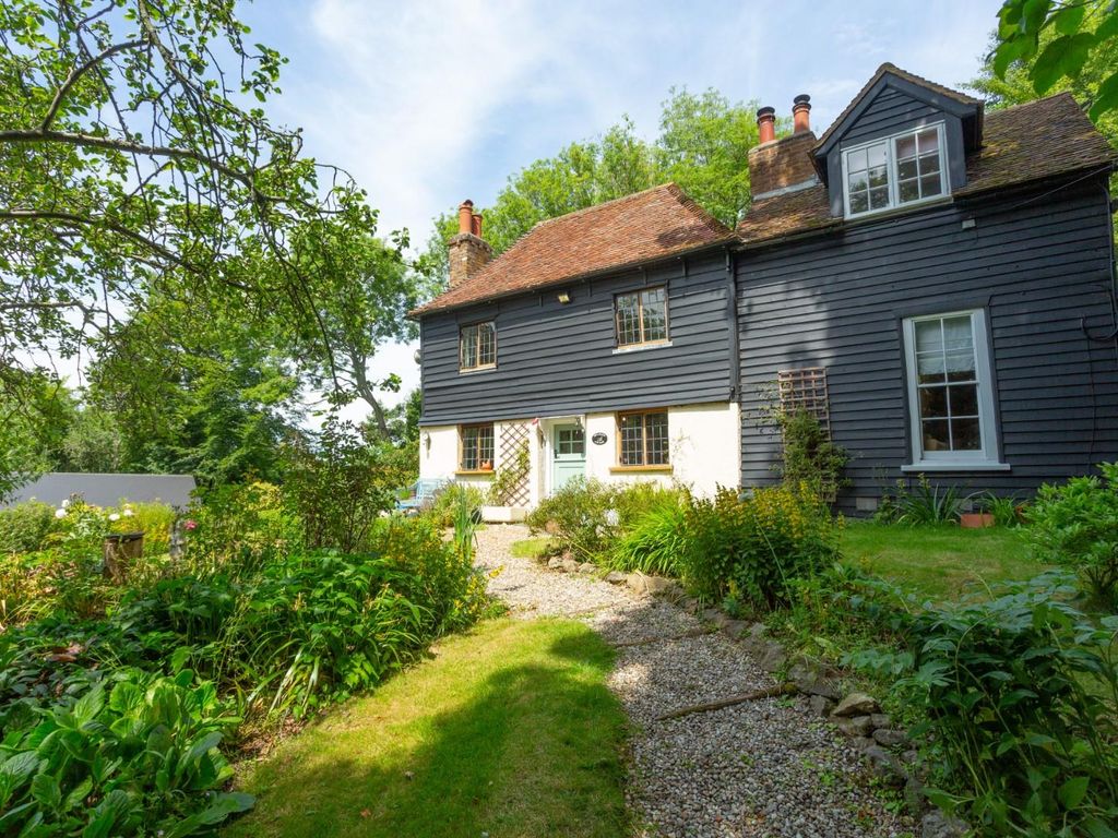 3 bed property for sale in Westwood Road, Kingston, Canterbury CT4 Zoopla
