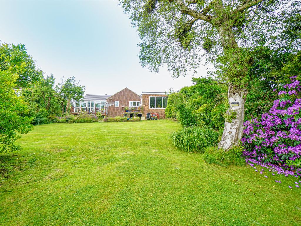 3 bed detached bungalow for sale in Harley Shute Road, St. LeonardsOnSea TN38, £500,000 Zoopla