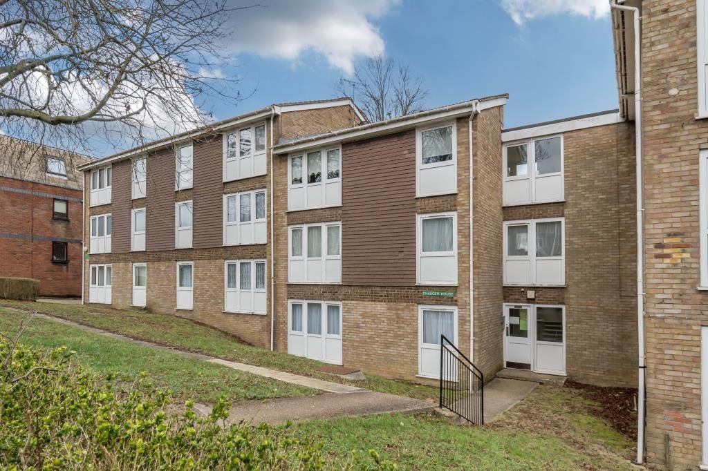 2 bed flat for sale in High EN5 Zoopla