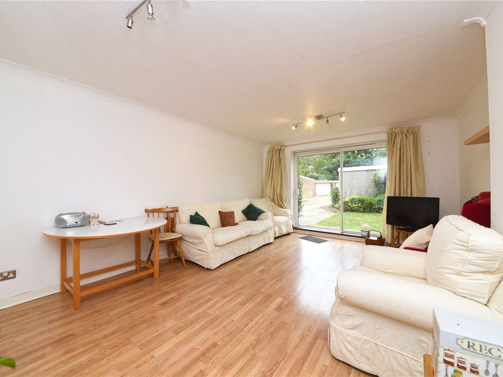 2 bed flat for sale in Wellington Road, Enfield EN1, £399,999 Zoopla