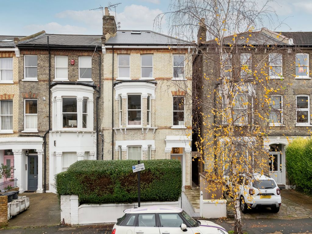 3 bed flat for sale in Chelsham Road, Lambeth, London SW4, £900,000 Zoopla