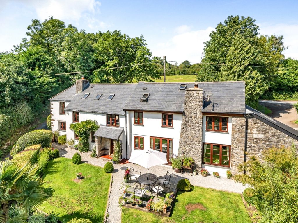 4 bed cottage for sale in Upton Cross, Liskeard, Cornwall PL14, £