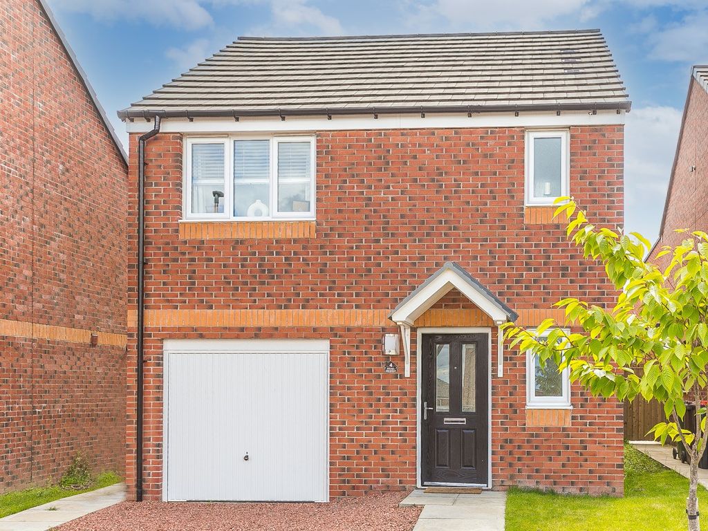 3 bed detached house for sale in Mickel Crescent, Whitburn, Bathgate