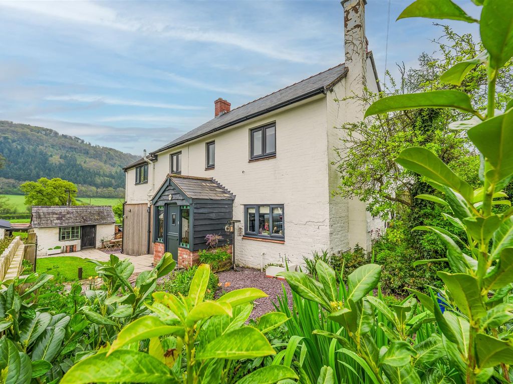 4 bed property for sale in Meifod SY22, £460,000 Zoopla