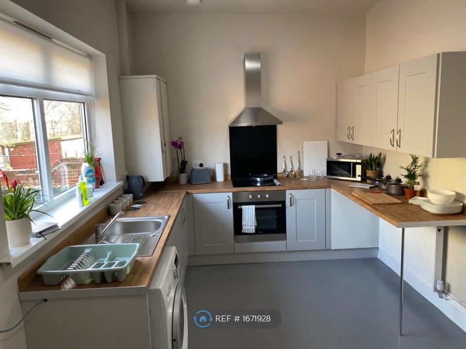 Room to rent in Waterloo Street, Clayton Le Moors, Accrington BB5 Zoopla